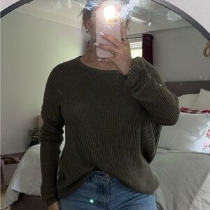 Brandy Melville Green Women's Sweater